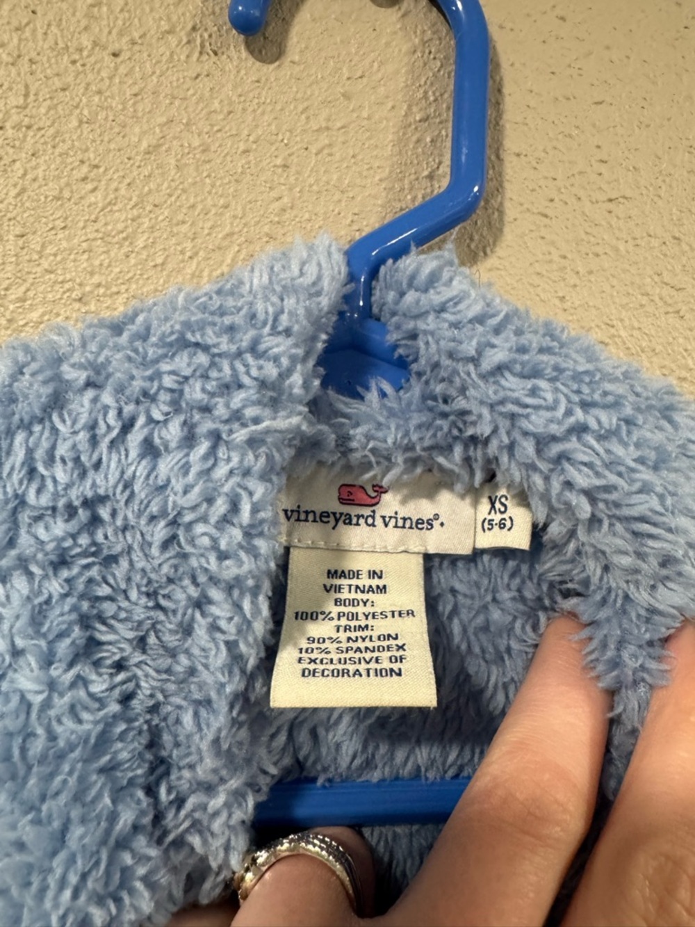 Vineyard Vines Teddy Fleece Pink & Blue - Picture 3 of 4